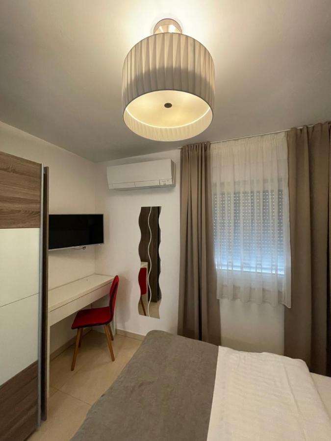 Luxury Apartment 1 Villa Arta Бибине Екстериор снимка