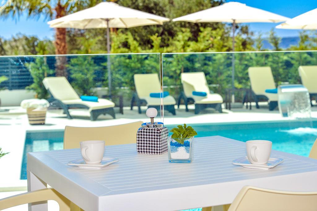 Luxury Apartment 1 Villa Arta Бибине Екстериор снимка