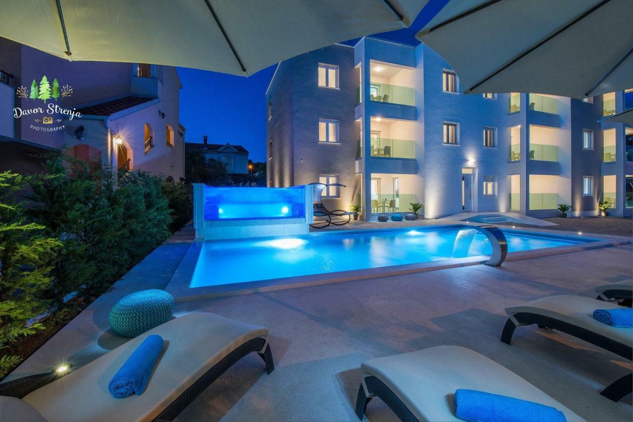 Luxury Apartment 1 Villa Arta Бибине Екстериор снимка