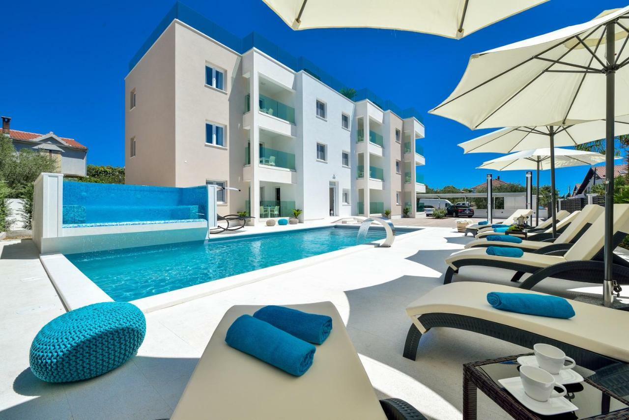 Luxury Apartment 1 Villa Arta Бибине Екстериор снимка